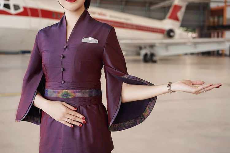 Detail Gambar Pramugari Garuda Indonesia Nomer 30