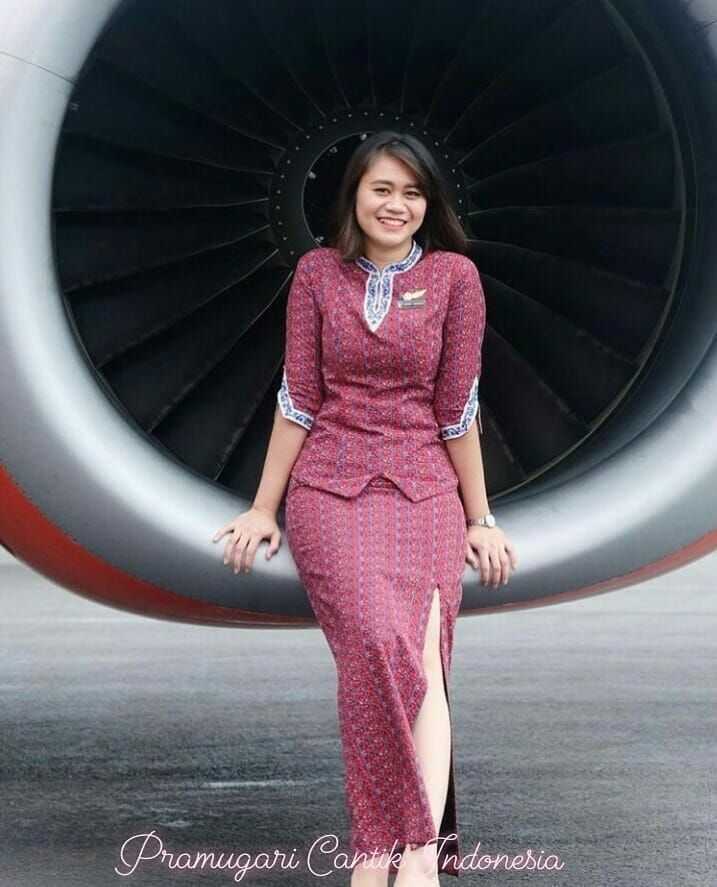 Detail Gambar Pramugari Lion Air Nomer 19