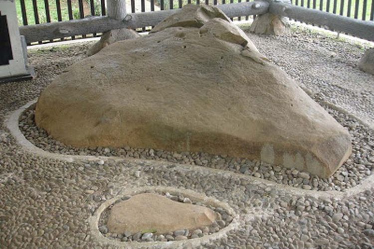 Detail Gambar Prasasti Muara Cianten Nomer 10