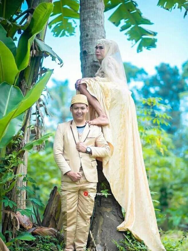 Detail Gambar Prewedding Lucu Nomer 4