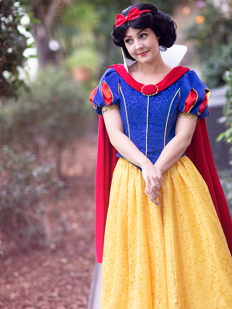 Detail Gambar Princes Snow White Nomer 56