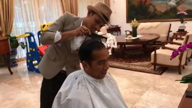 Detail Gambar Profesi Tukang Potong Rambut Kartun Nomer 30