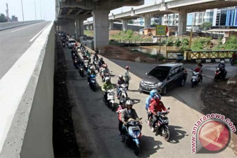 Detail Gambar Proyek Jalan Tol Di Kali Malang Bekasi Nomer 25