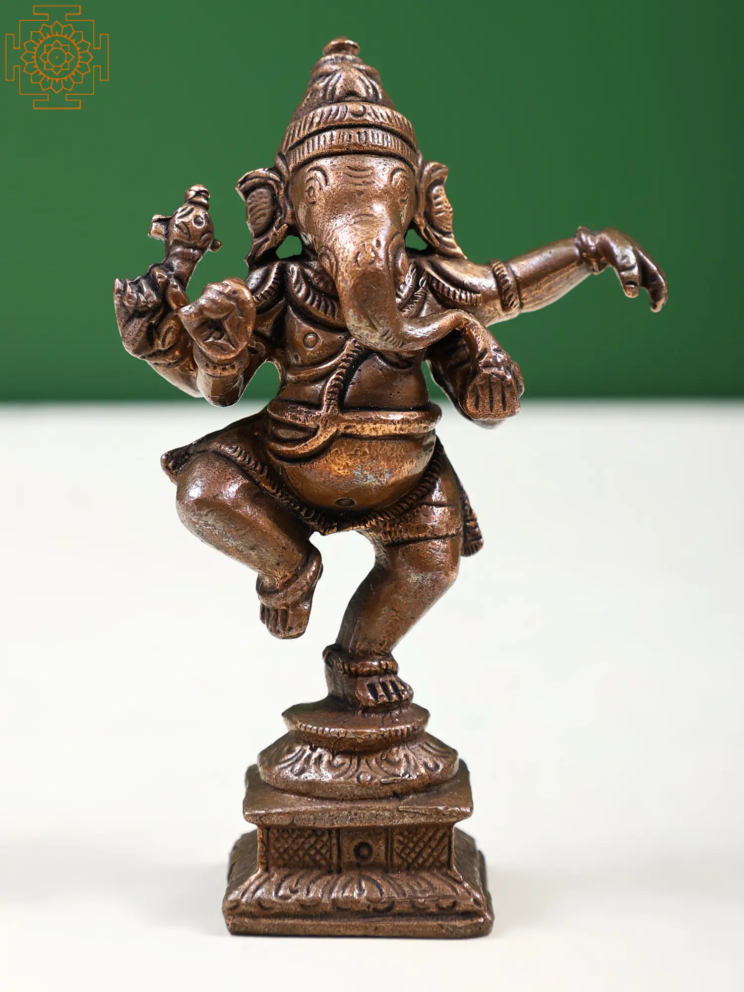 Detail Dancing Ganesha Statue Nomer 31