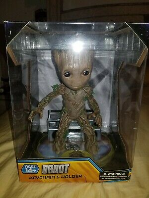 Detail Dancing Groot Keychain Nomer 12