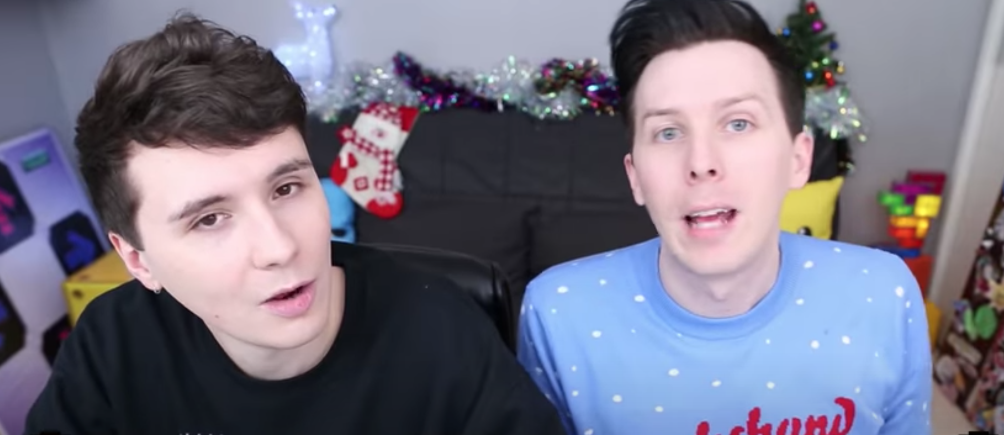 Detail Daniel Howell Phil Lester Nomer 16