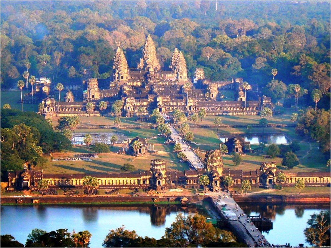 Detail Dari Phnom Penh Ke Angkor Wat Nomer 23