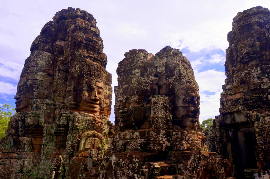 Detail Dari Phnom Penh Ke Angkor Wat Nomer 50