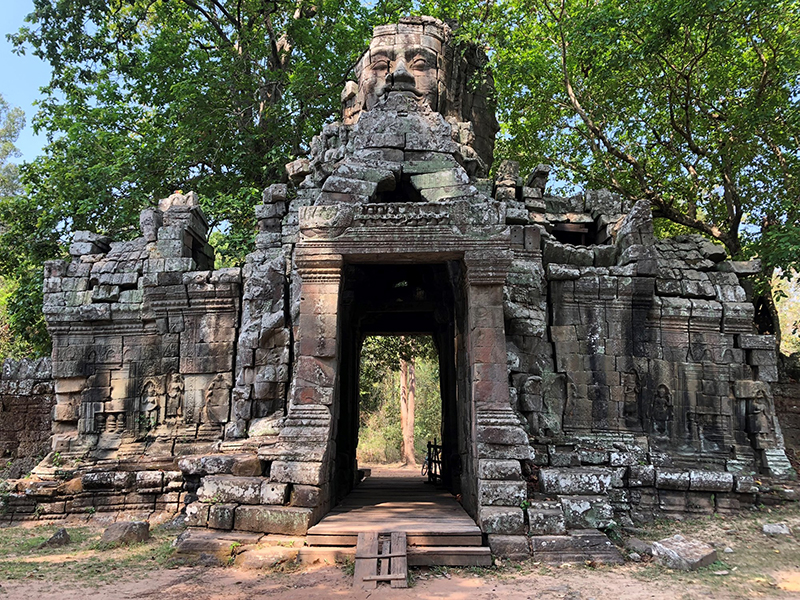 Detail Dari Phnom Penh Ke Angkor Wat Nomer 57