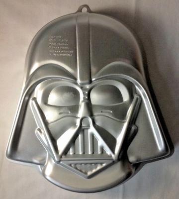 Detail Darth Vader Cake Pan Nomer 42