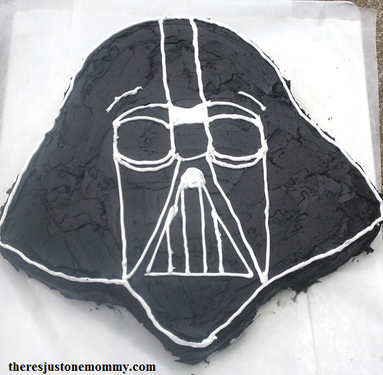 Detail Darth Vader Cake Template Nomer 42