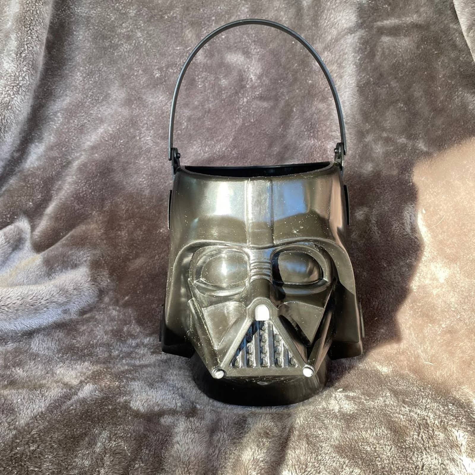 Detail Darth Vader Candy Bucket Nomer 53