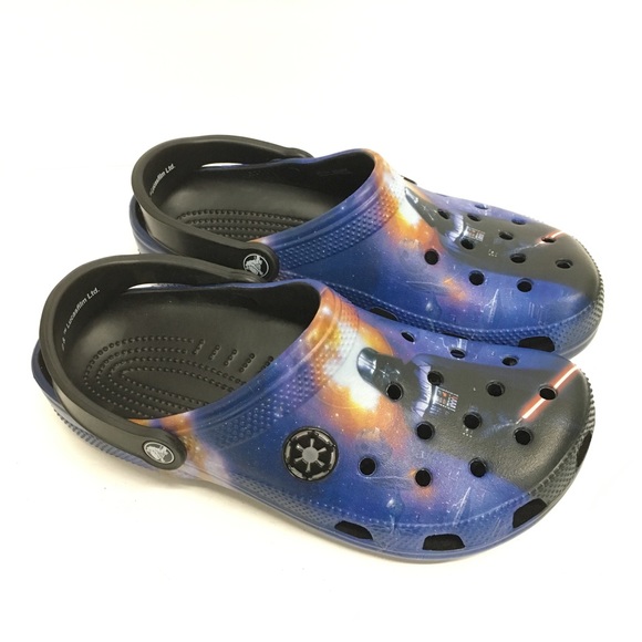 Detail Darth Vader Crocs Nomer 32