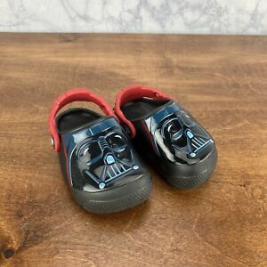 Detail Darth Vader Crocs Nomer 33
