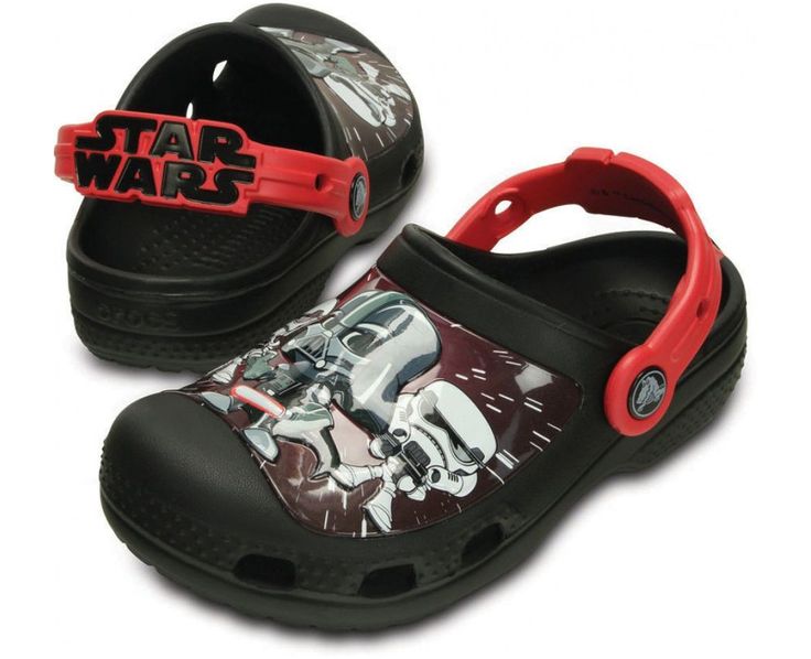 Detail Darth Vader Crocs Nomer 47