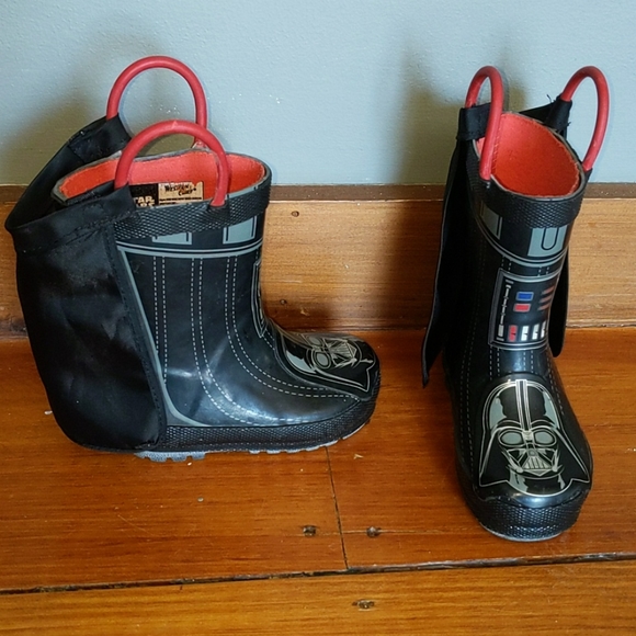 Detail Darth Vader Rain Boots Nomer 14