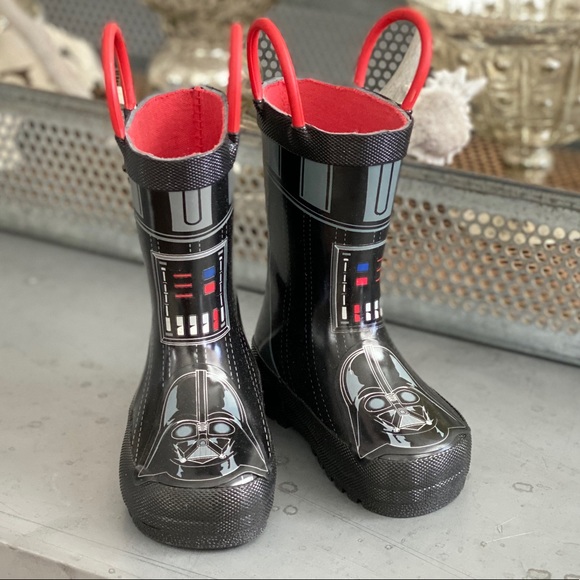 Detail Darth Vader Rain Boots Nomer 5