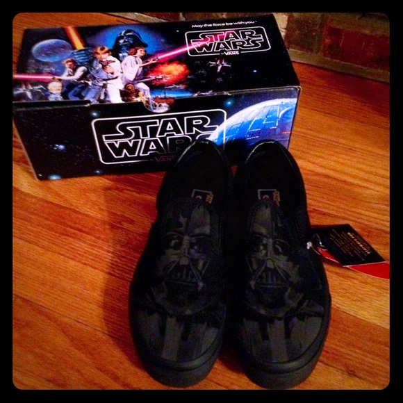 Detail Darth Vader Vans Shoes Nomer 30