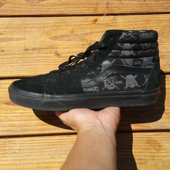 Detail Darth Vader Vans Shoes Nomer 41