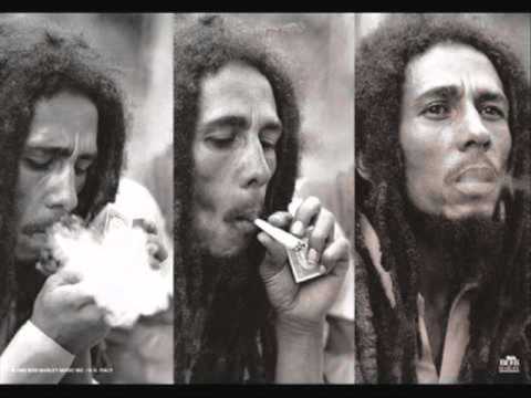 Detail Daun Bob Marley Nomer 30