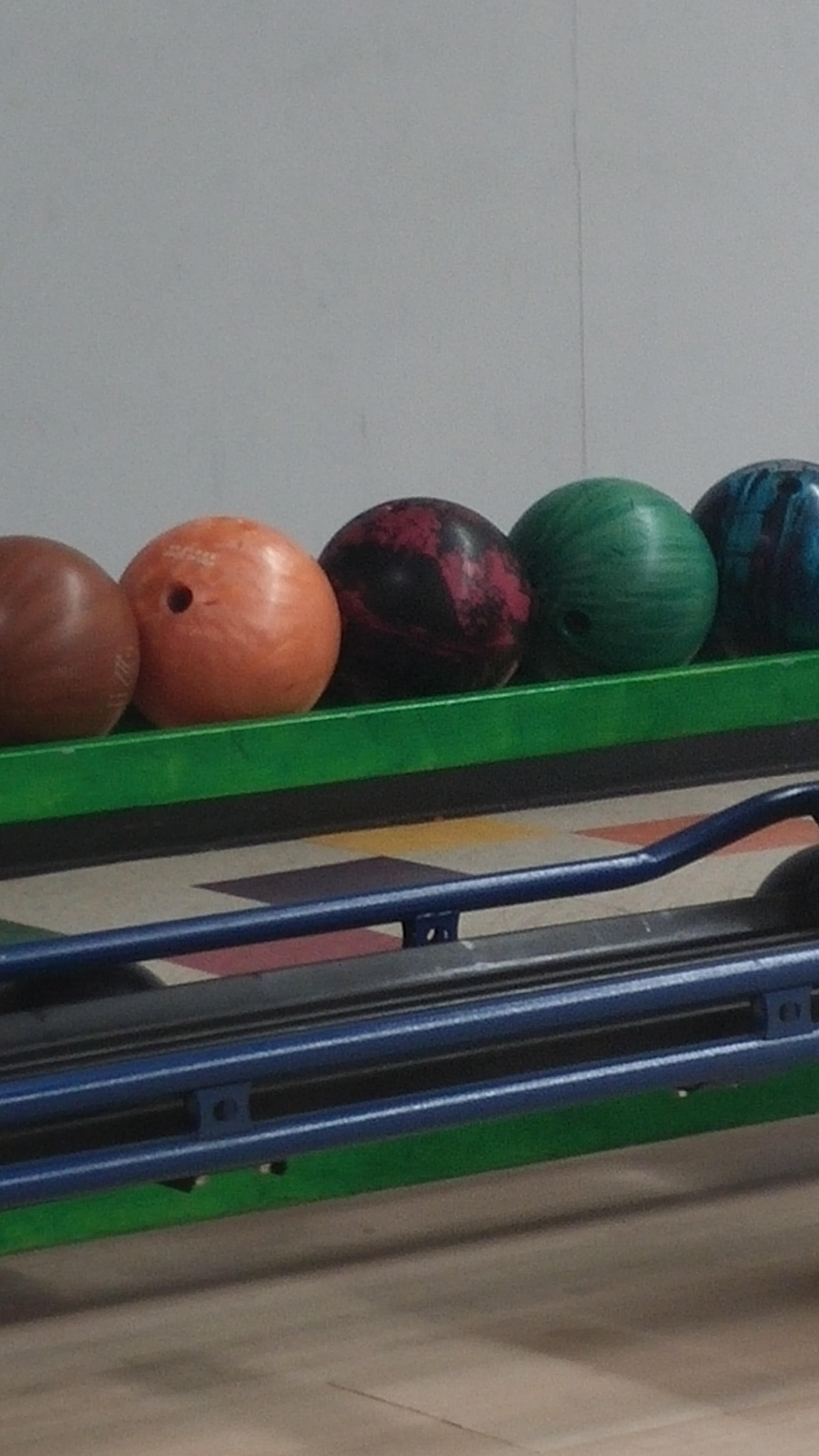 Detail Deadpool Bowling Ball Nomer 4