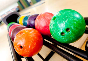 Detail Deadpool Bowling Ball Nomer 49