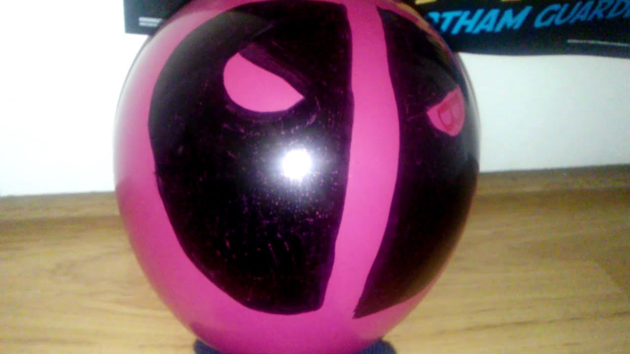 Detail Deadpool Bowling Ball Nomer 8