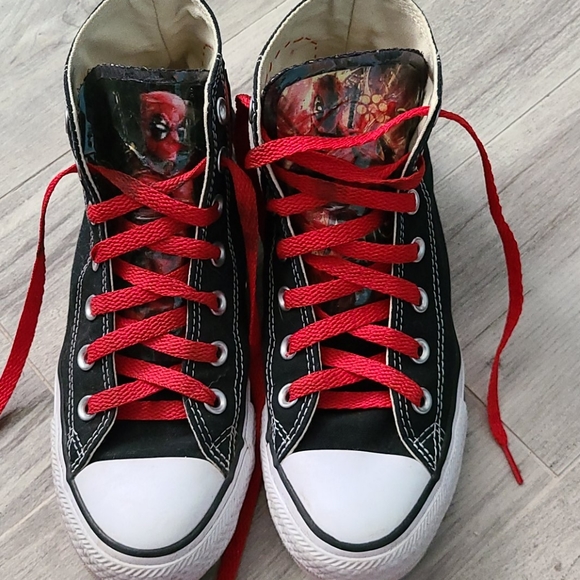 Detail Deadpool Converse Nomer 30