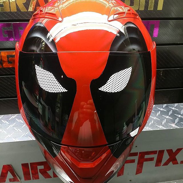 Detail Deadpool Motorcycle Mask Nomer 12