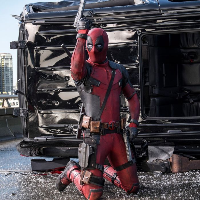 Detail Deadpool Pic Nomer 45