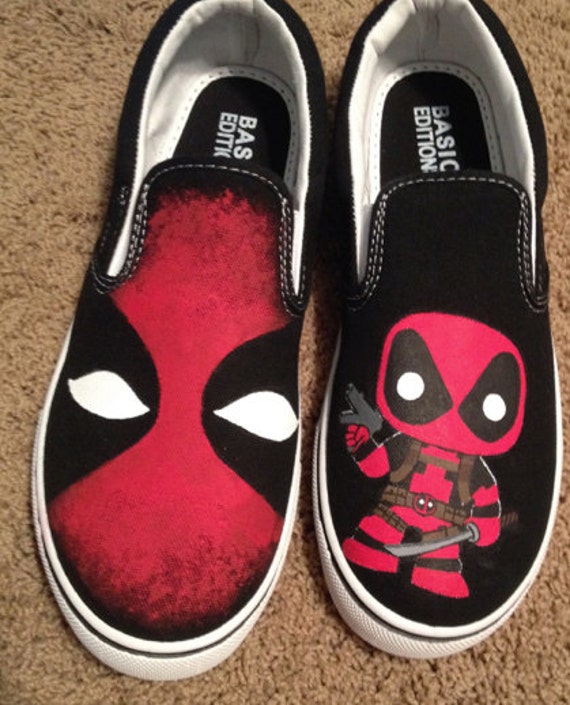 Detail Deadpool Sandals Nomer 15