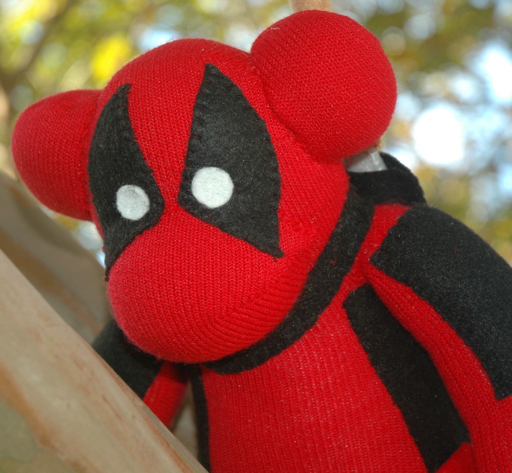 Detail Deadpool Sock Monkey Nomer 9