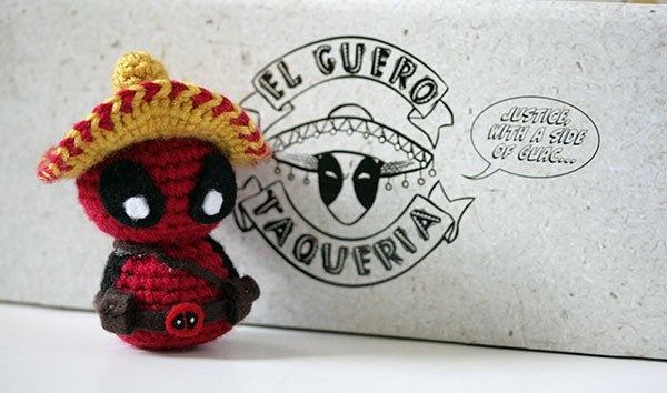 Detail Deadpool Sombrero Nomer 21