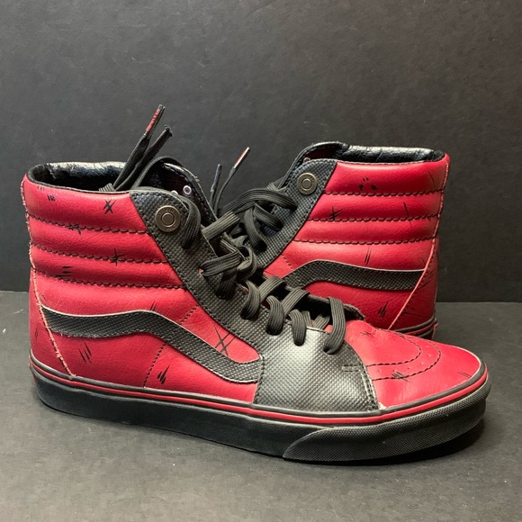 Detail Deadpool Vans Shoes Nomer 44