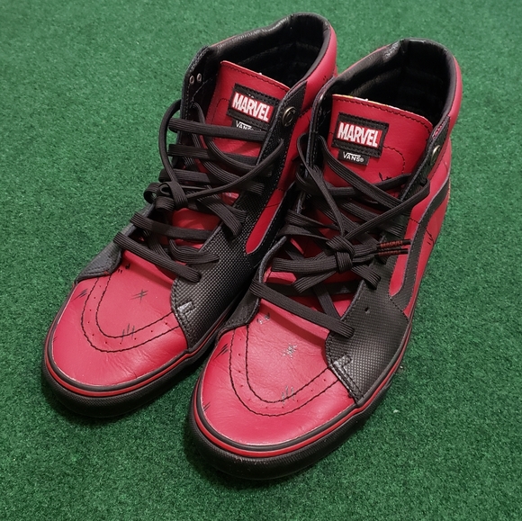 Detail Deadpool Vans Size 12 Nomer 53