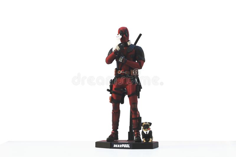 Detail Deadpool White Background Nomer 46
