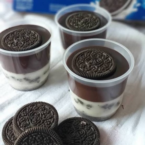 Detail Gambar Puding Coklat Oreo Nomer 36