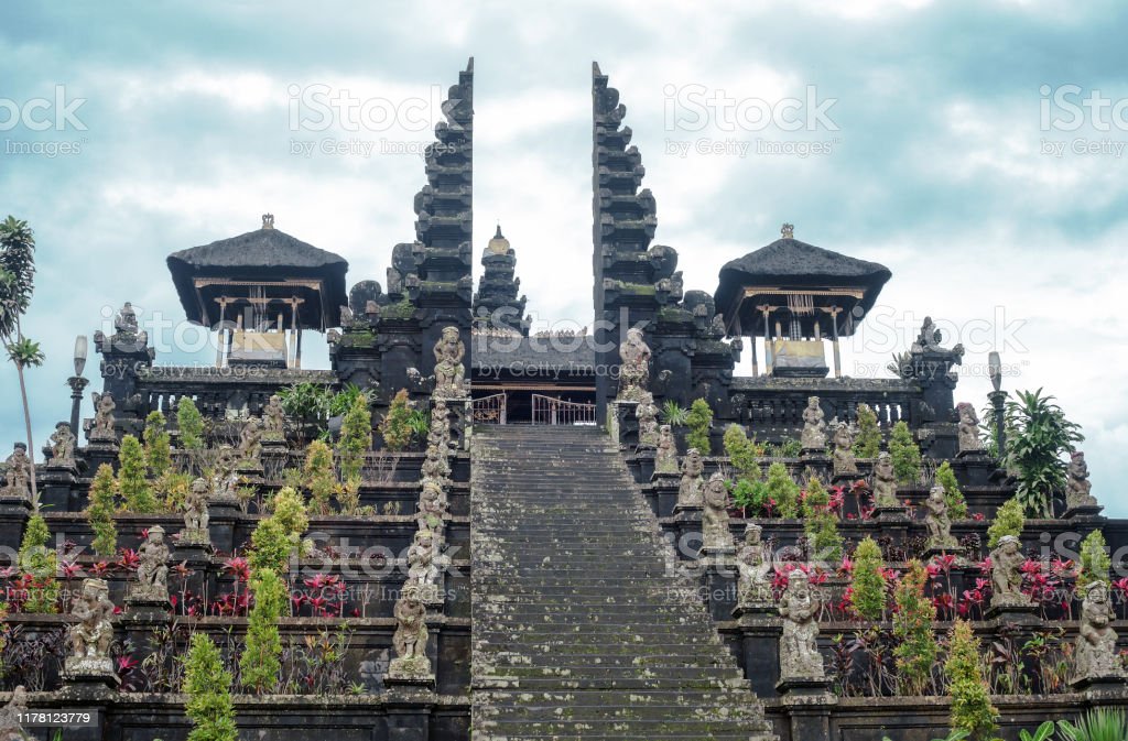 Detail Gambar Pura Besakih Di Bali Nomer 32