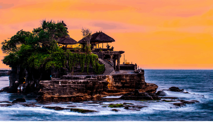 Gambar Pura Tanah Lot - KibrisPDR