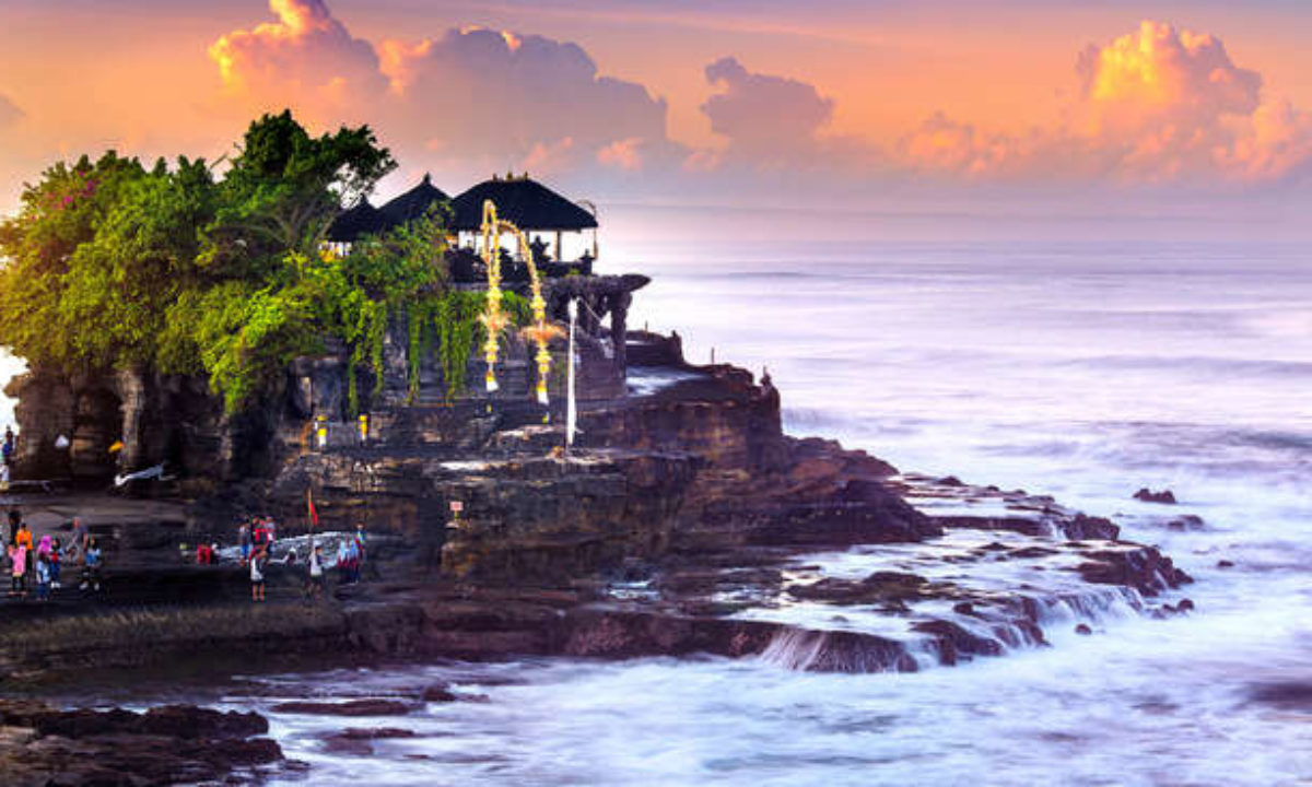 Detail Gambar Pura Tanah Lot Nomer 12