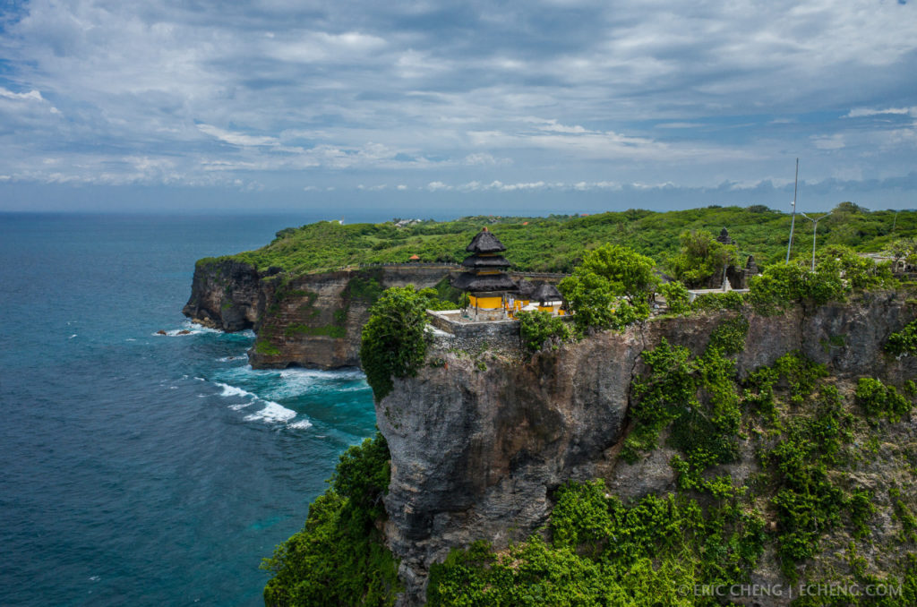 Detail Gambar Pura Uluwatu Nomer 17