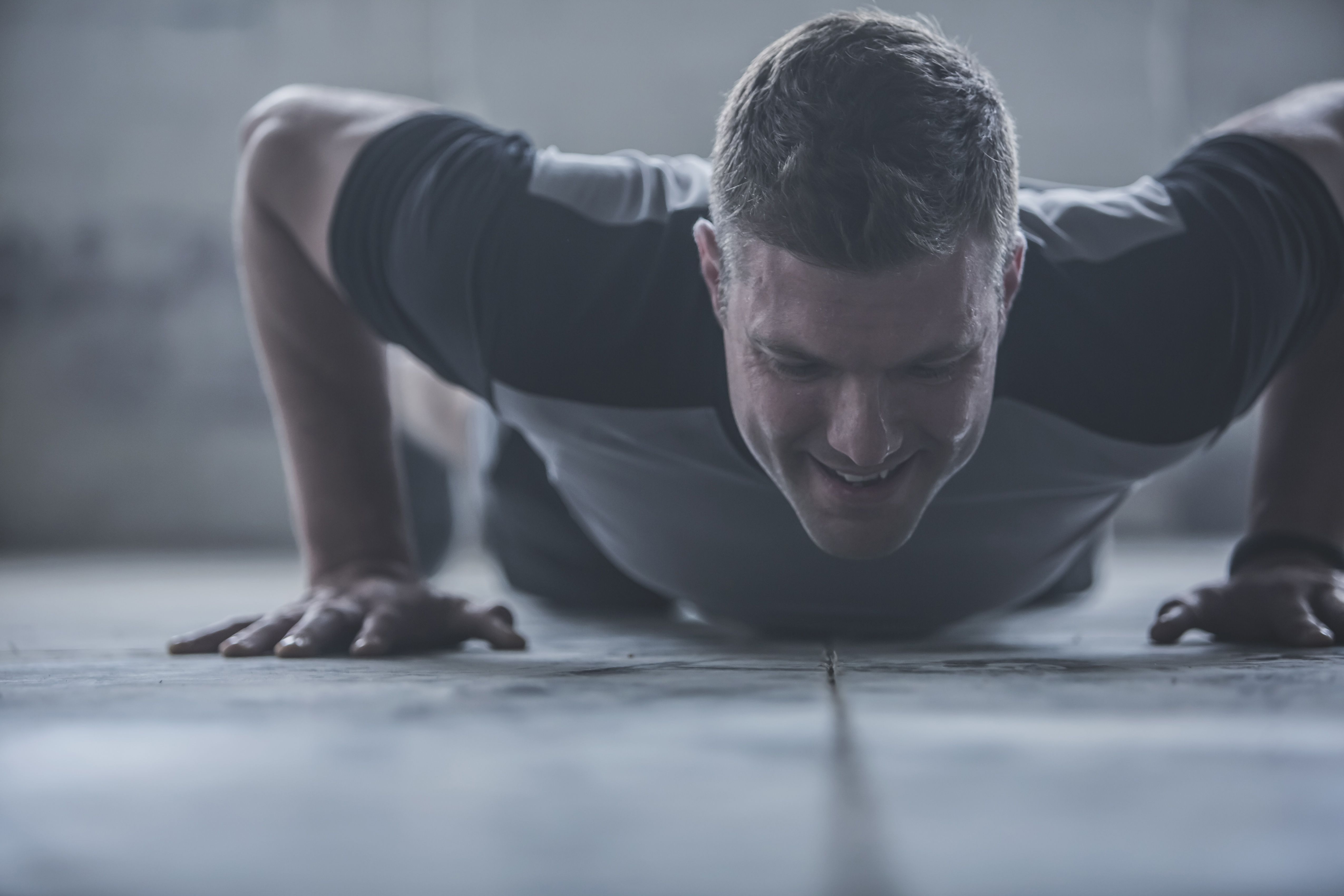 Detail Gambar Push Up Dan Sit Up Nomer 18