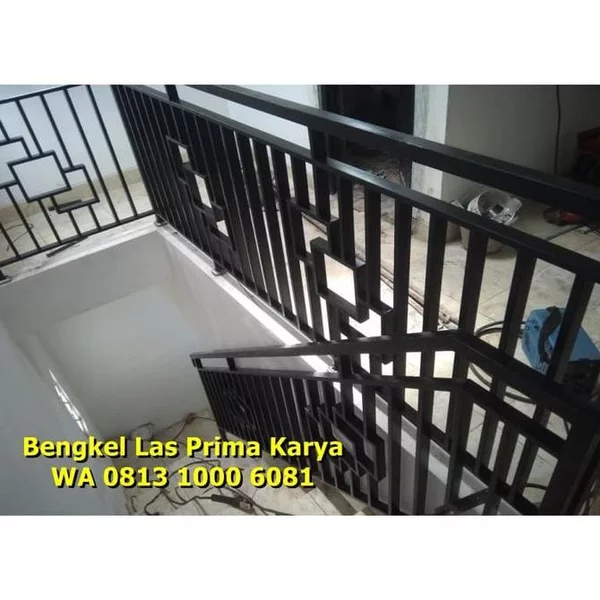 Detail Gambar Railing Balkon Minimalis Nomer 18