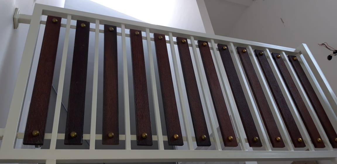 Detail Gambar Railing Tangga Minimalis Modern Nomer 41