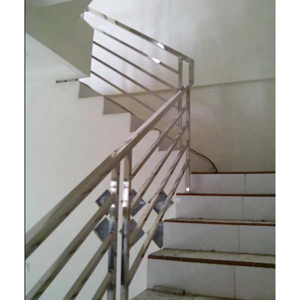 Detail Gambar Railing Tangga Stainless Minimalis Nomer 35