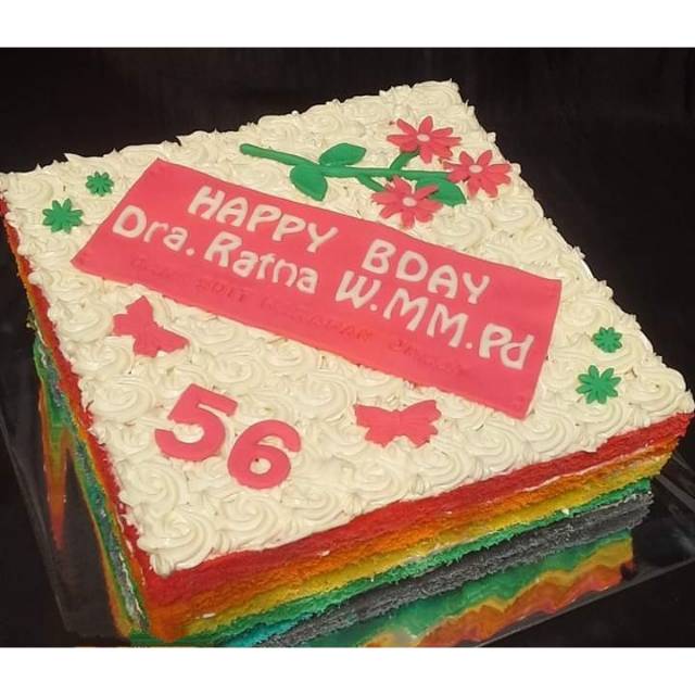 Detail Gambar Rainbow Cake Ulang Tahun Nomer 52