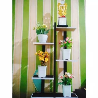 Detail Gambar Rak Bunga Simple Nomer 34