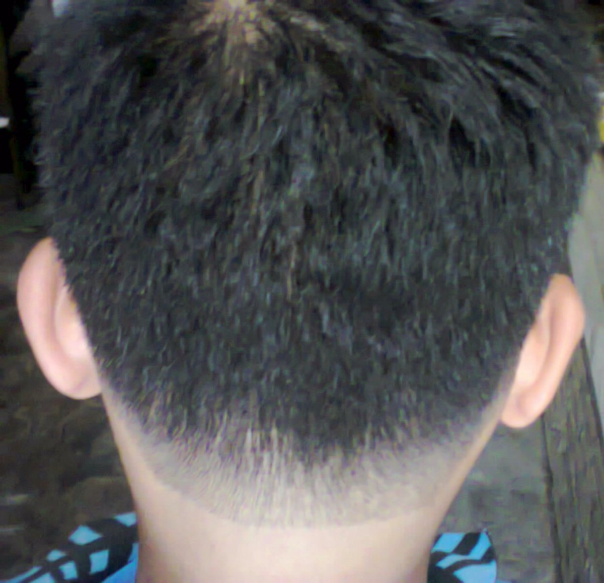 Detail Gambar Rambut Dari Belakang Nomer 17