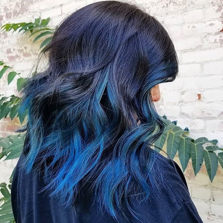 Detail Gambar Rambut Warna Biru Nomer 54