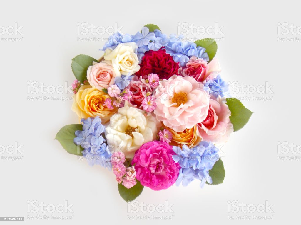 Detail Gambar Rangkaian Bunga Mawar Yang Indah Nomer 36